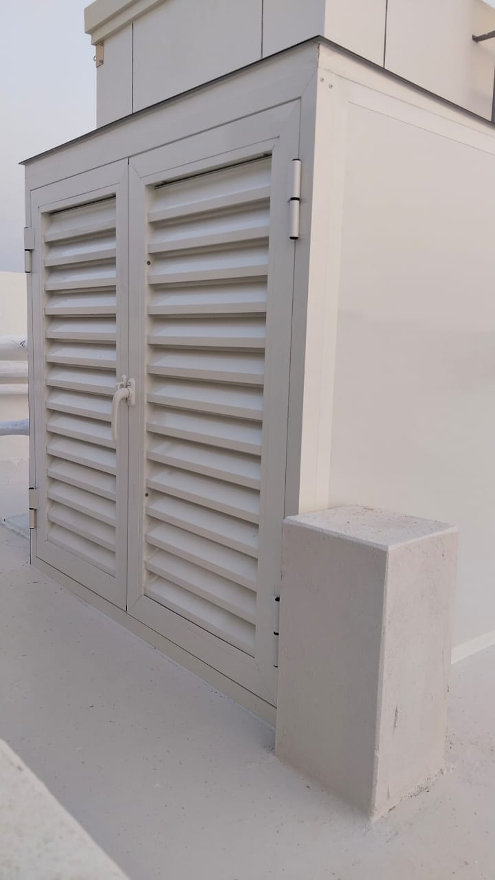 Louver Water Tank Cover front